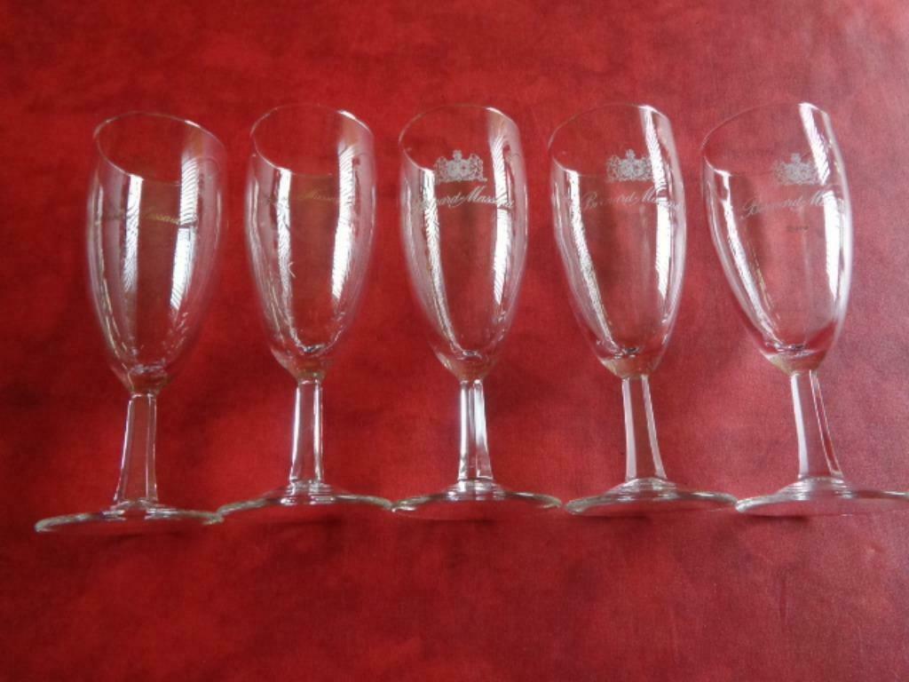 5 Verres à mousseux "Bernard Massard". 5 X H. 15,5, Enlèvement ou Envoi, Utilisé, Autres types