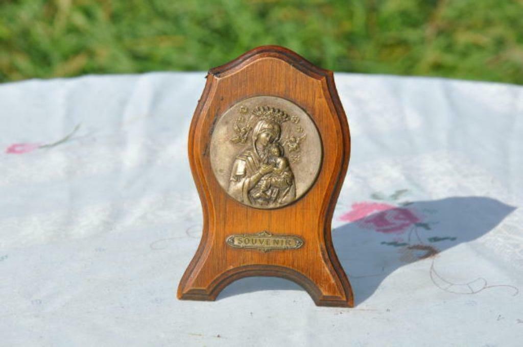 §  souvenir religieux en bois vierge a l'enfant metal, Enlèvement ou Envoi