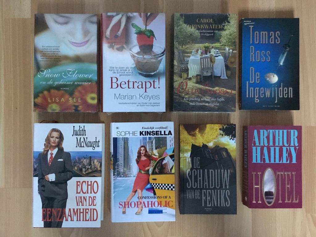 Pakket boeken, Ophalen of Verzenden