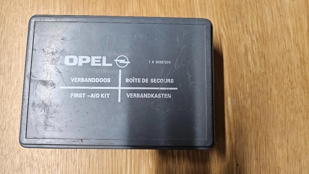 verbanddoos Opel, Ophalen of Verzenden, Zo goed als nieuw