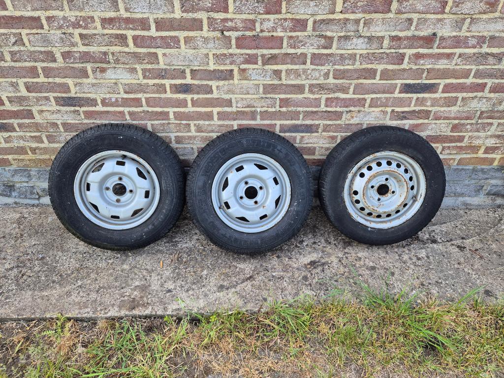 Velgen, Ophalen, Band(en)