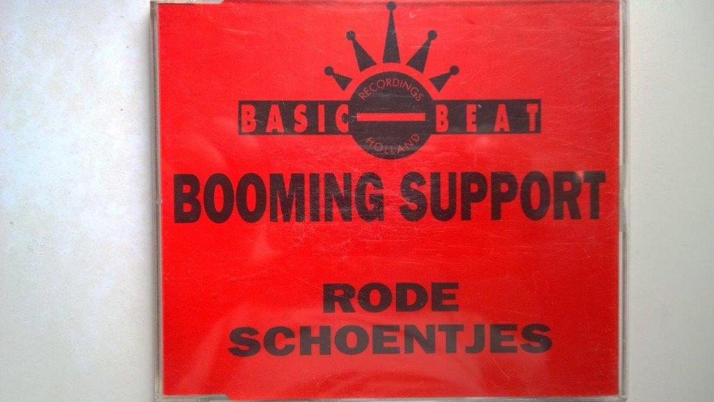 Basic Beat (Booming Support) - Rode Schoentjes, CD & DVD, CD Singles, Enlèvement ou Envoi, Maxi-single, Dance, Comme neuf