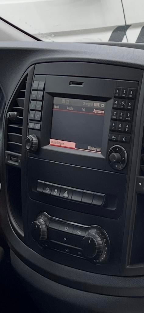 Radio/navigatie voor vito w447, Auto diversen, Autoradio's, Zo goed als nieuw, Ophalen