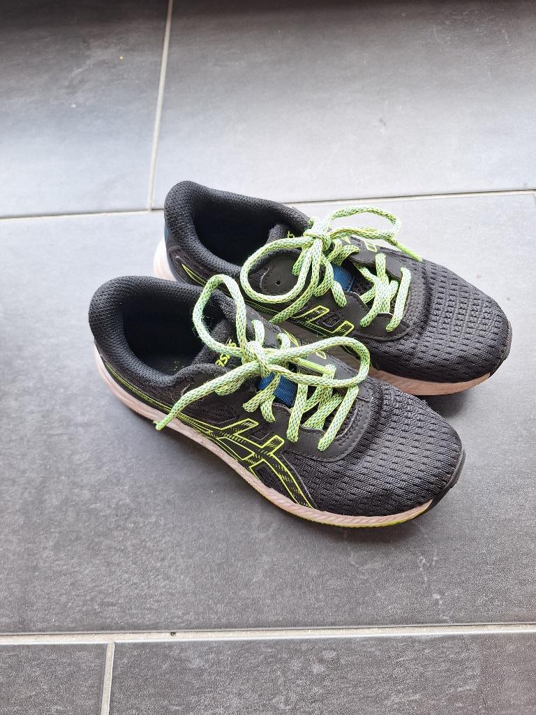 Asics - kinder loopschoenen / atletiekschoenen - maat 35, Asics, Jongen of Meisje, Schoenen, Ophalen of Verzenden