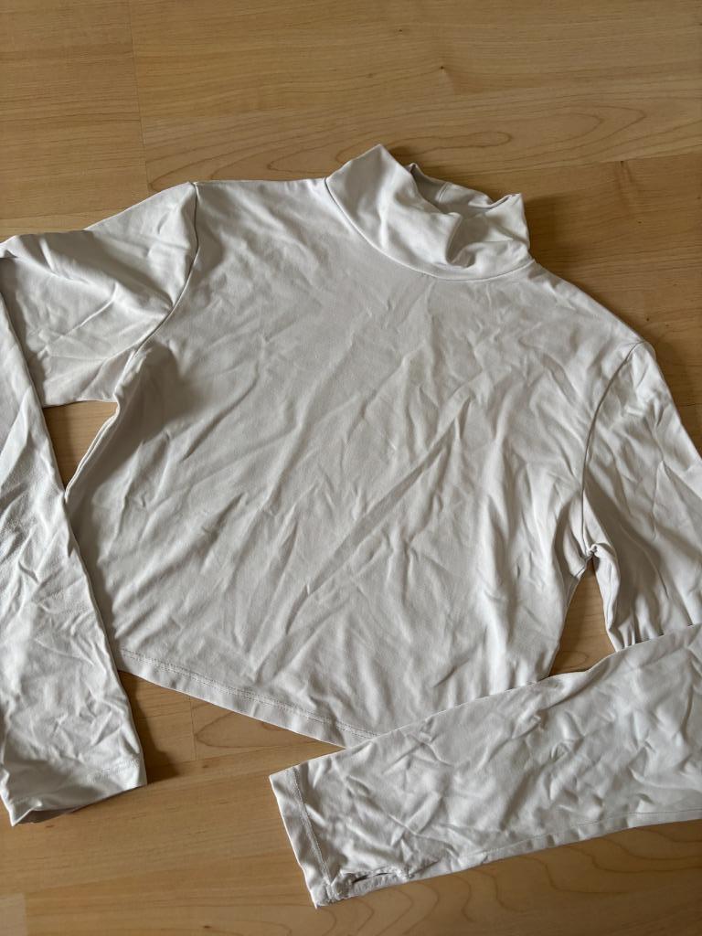 T shirt Bershka maat S, Wit, Zo goed als nieuw, Lange mouw, Maat 36 (S)