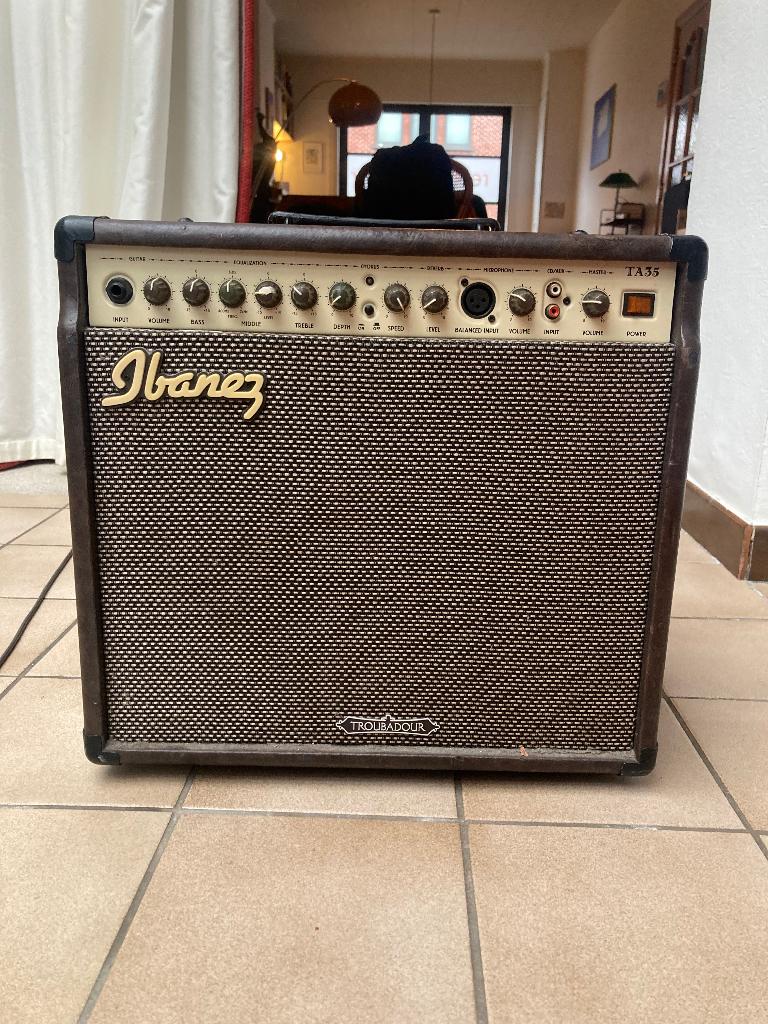 Ibanez versterker, Enlèvement, Utilisé
