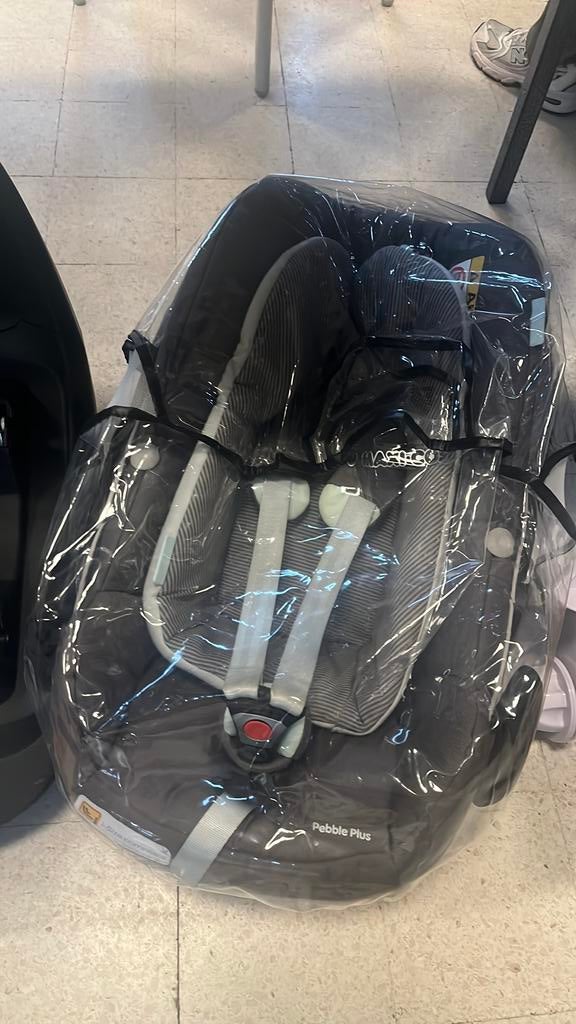 Maxi cosi pebble plus i size, Enlèvement, Utilisé