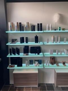 Prof.schoonheidsinstituut meubilair topkwal.–massagetafel, Maquillage
