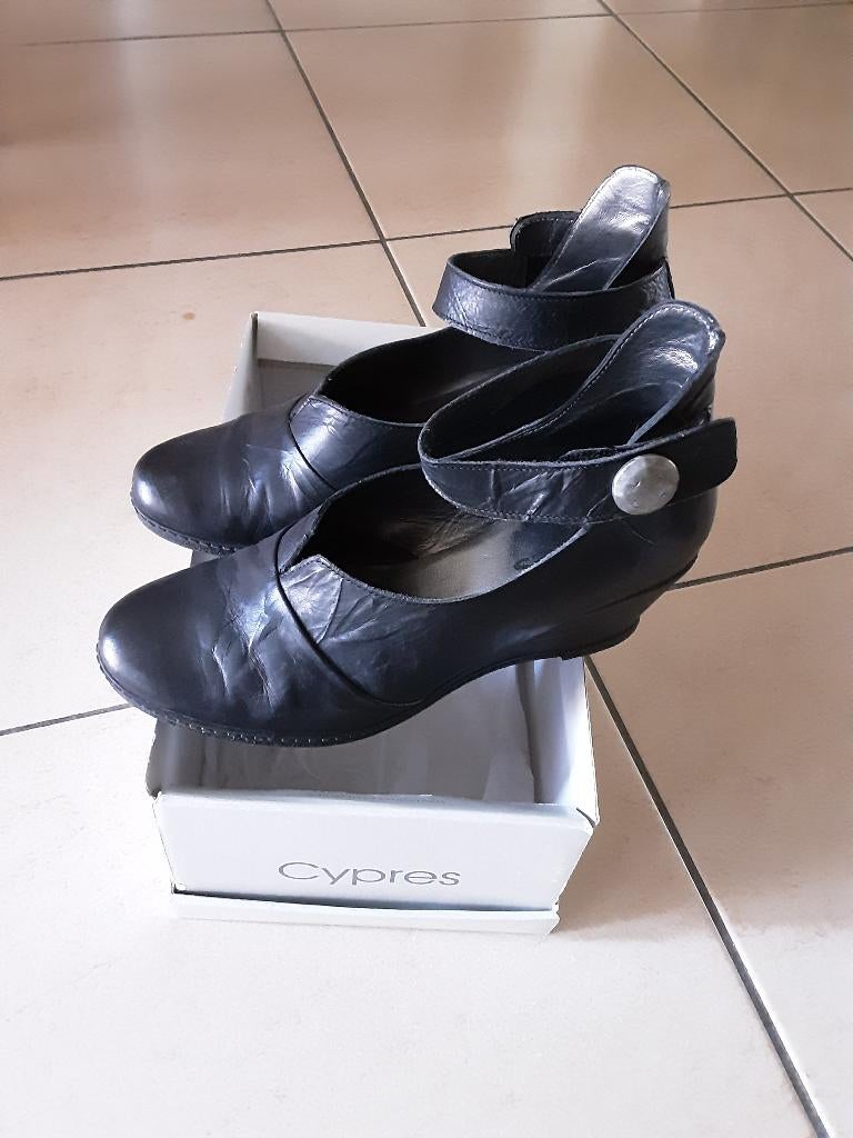Chaussures femme noires Cyprès, Ophalen, Zwart, Zo goed als nieuw, Schoenen met hoge hakken