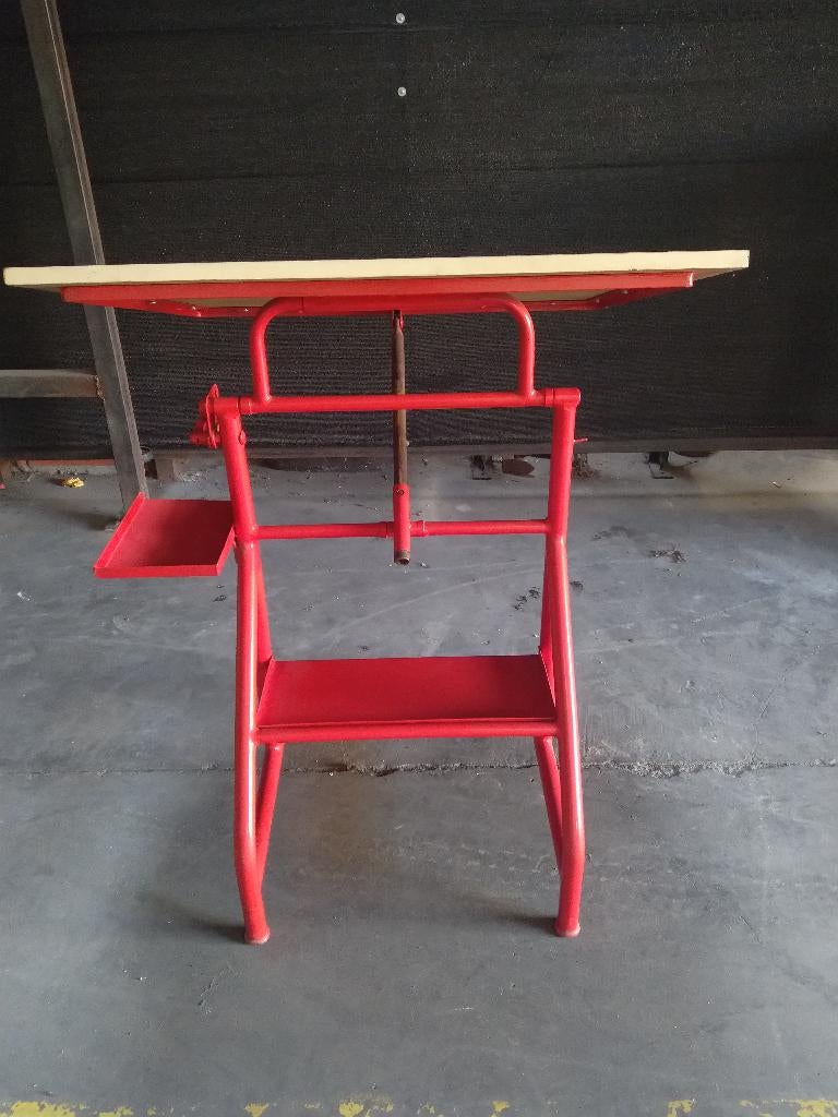 Tekentafefel oud model, Ophalen, Gebruikt