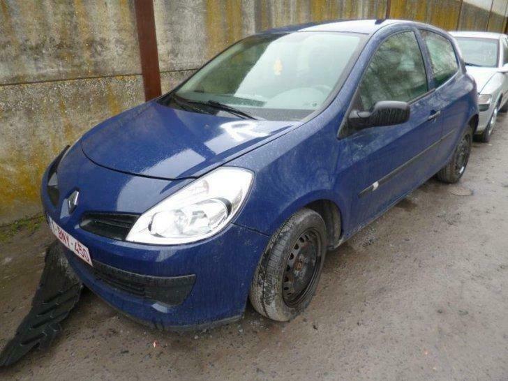 boite de  vitesses  renault  clio 3 1.2cc 48 kw, Autos : Pièces & Accessoires, Transmission & Accessoires, Renault, Utilisé