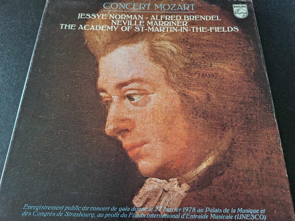 Mozart / Marriner - Concert Mozart Box 2 x Lp's Vinyl, 12 pouces, Enlèvement ou Envoi, Utilisé, Musique de chambre