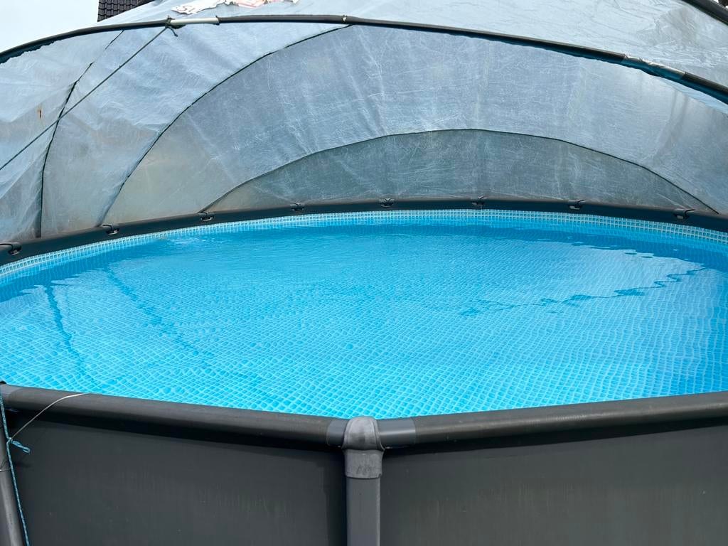 Zwembad intex ultra xtr frame, Tuin en Terras, Ophalen, Zo goed als nieuw