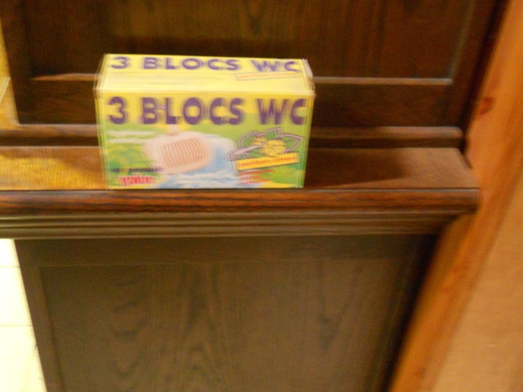 oude doos van blocs wc, Ophalen of Verzenden