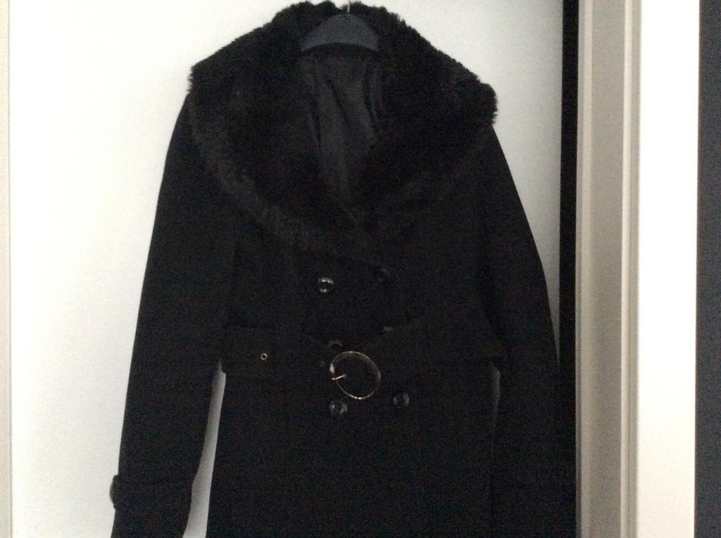 Zwarte damesjas met afneembare kraag ., Ophalen of Verzenden, Zo goed als nieuw, Zwart