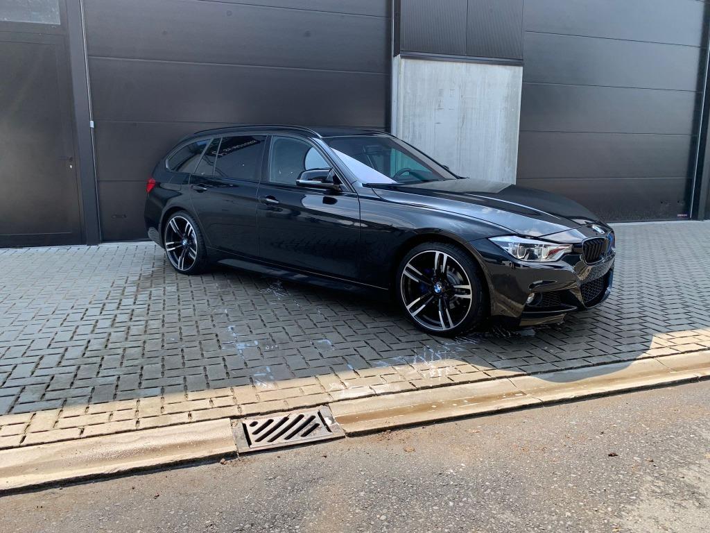 BMW 318iA Touring M-PAKKET* LED FULL BLACK, Autos, 100 kW, Achat, Euro 6, Entreprise