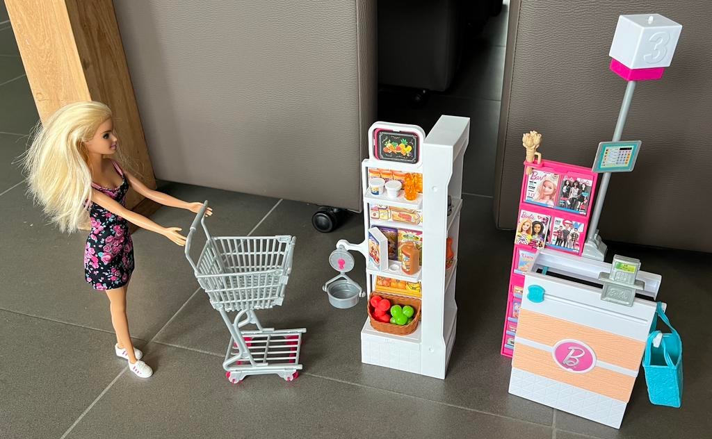 Barbie winkel speelset in perfecte staat, Kinderen en Baby's, Ophalen, Zo goed als nieuw, Barbie