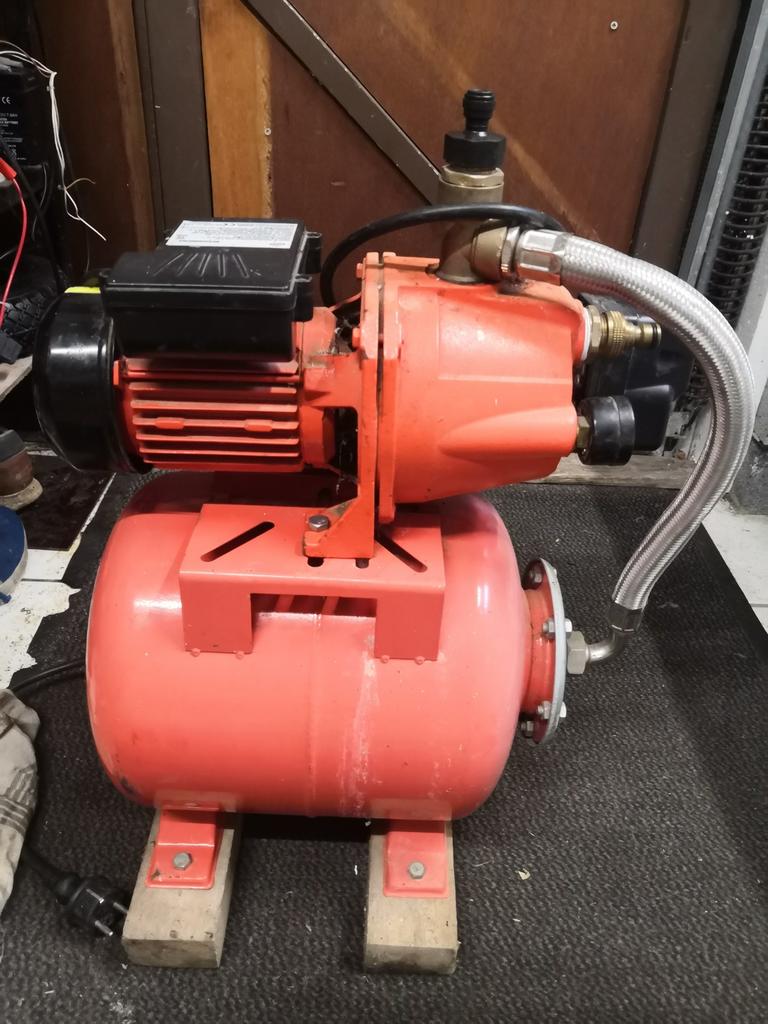 Pompe  pour citerne, Enlèvement