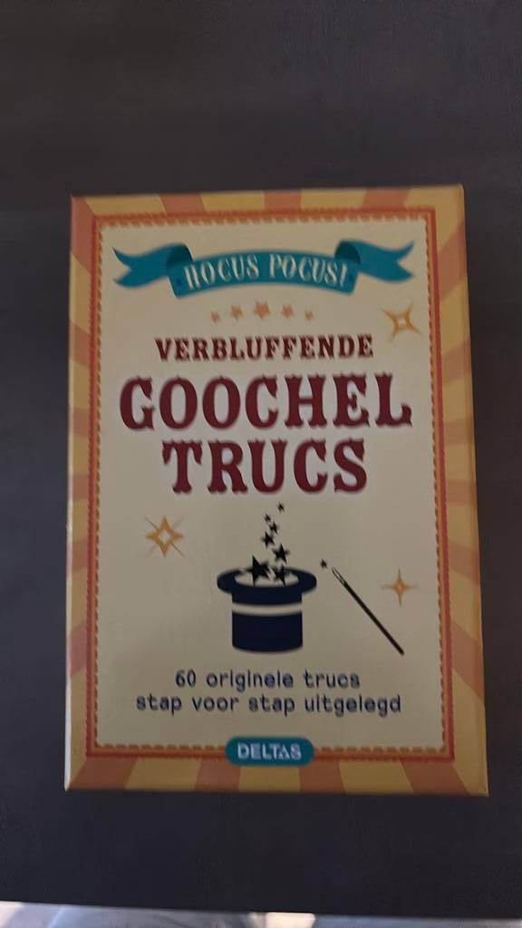 Verbluffende Goocheltrucs; 60 trucs. Van Delta., Ophalen of Verzenden, Zo goed als nieuw