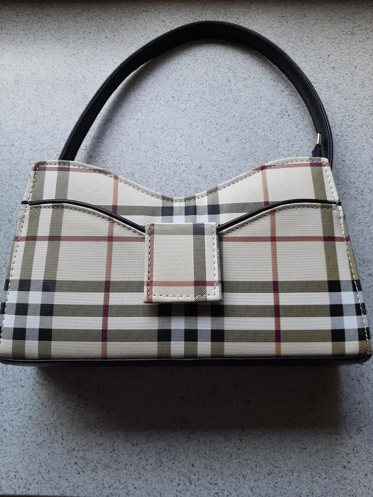 Vintage handtas ruitmotief, Burberry stijl – nooit gebruikt, Handtassen en Accessoires, Tassen | Damestassen, Ophalen of Verzenden