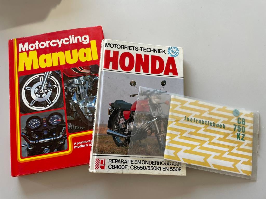 Originele manuals Honda CB, Ophalen of Verzenden, Zo goed als nieuw, Algemeen