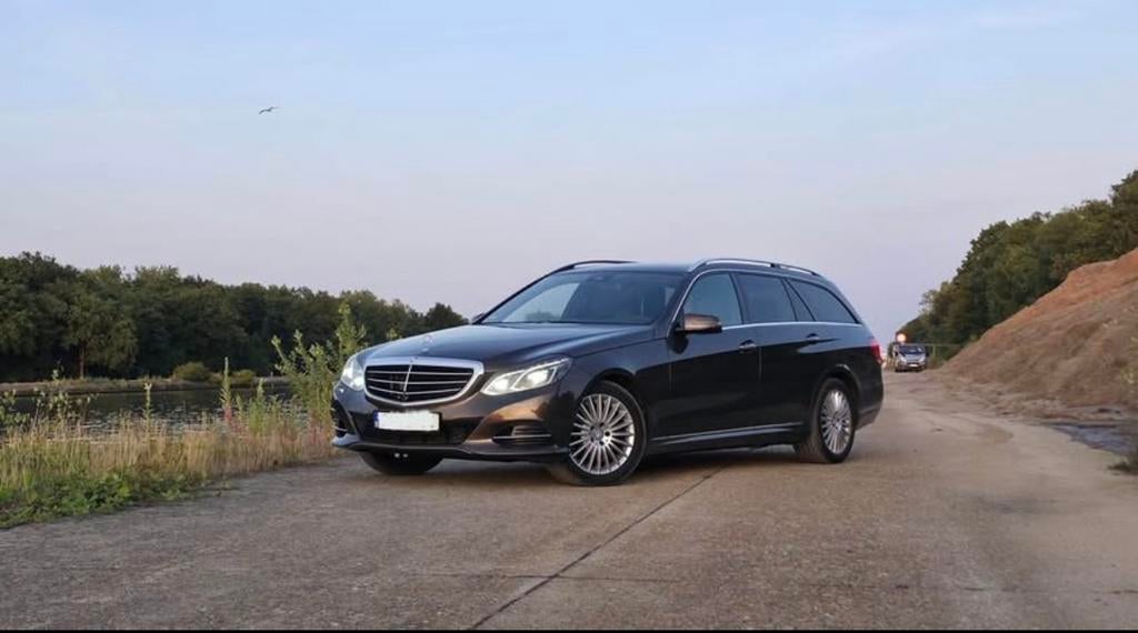 Mercedes Benz E300 euro6, Auto's, Mercedes-Benz, Particulier, E-Klasse, Parkeersensor, Diesel, Euro 6, Ophalen