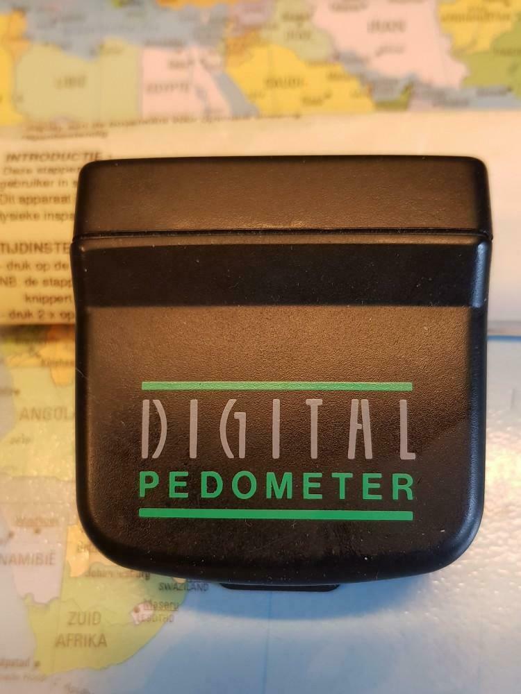 Digitale stappenteller pedometer, Ophalen of Verzenden, Zo goed als nieuw