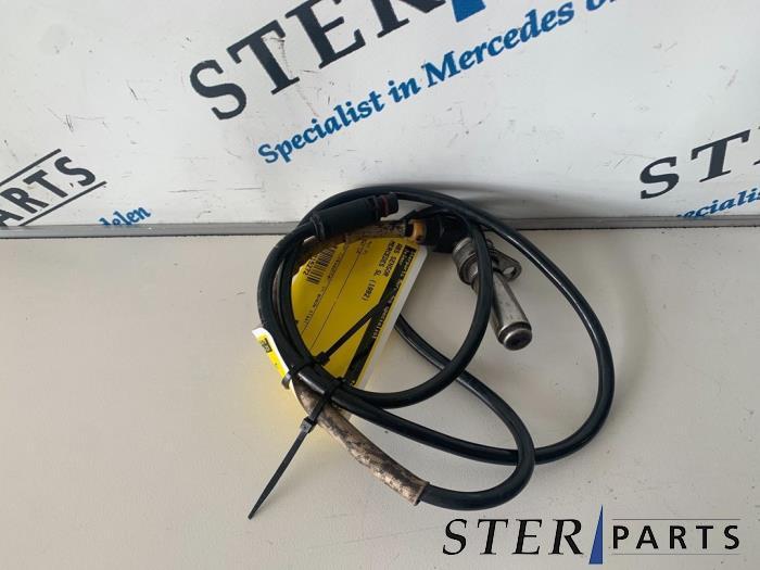 ABS Sensor van een Mercedes SL, Auto-onderdelen, Overige Auto-onderdelen, Mercedes-Benz, Gebruikt, 3 maanden garantie, Ophalen of Verzenden