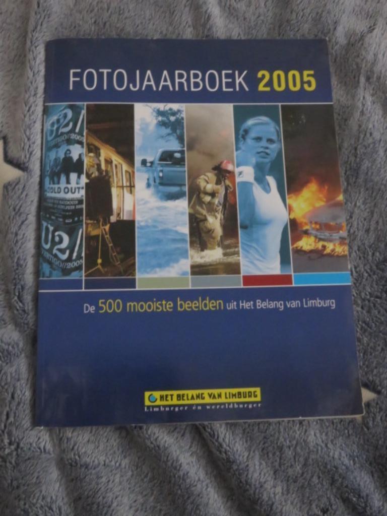 Fotojaarboek 2005  Het Belang van Limburg, Ophalen of Verzenden, 20e eeuw of later, Gelezen