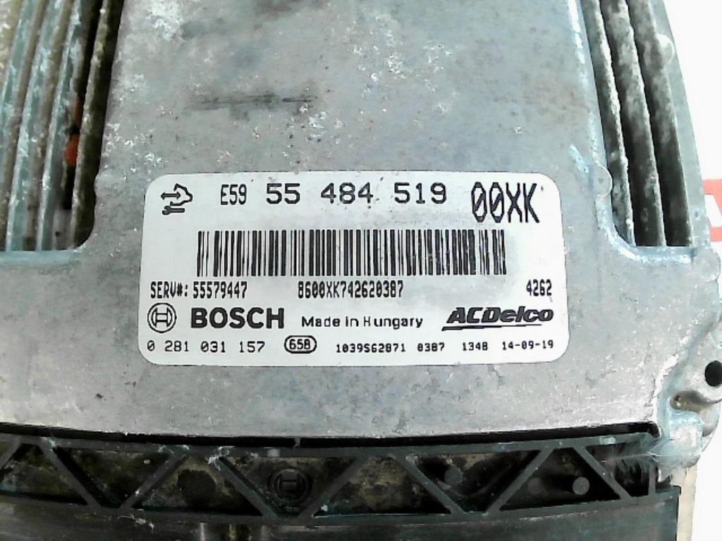 Boitier Moteur Opel corsa 57188974 (379), Enlèvement ou Envoi, Utilisé, Opel