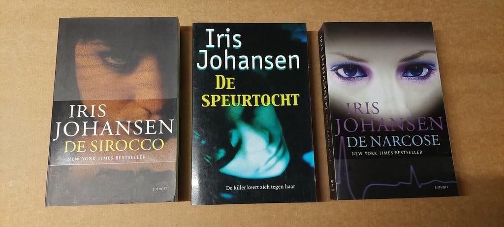 Iris Johanssen - De Sirocco - De Speurtocht - De narcose, Boeken, Ophalen of Verzenden, Zo goed als nieuw