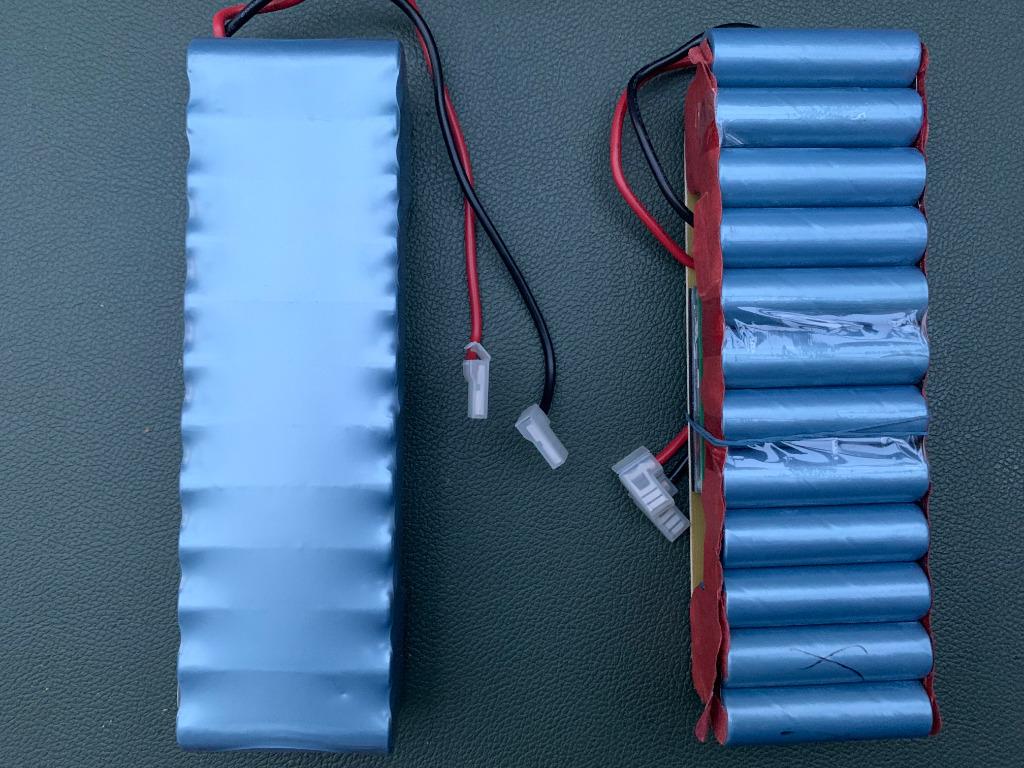 Li-Ion batterijen 14.8V met ingebouwde lader, Ophalen, Gebruikt, Oplaadbaar