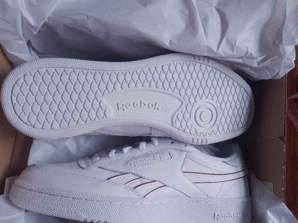 nieuw 44.5 Reebok club C revenge in doos, Vêtements | Hommes, Chaussures, Neuf, Reebok, Blanc, Baskets