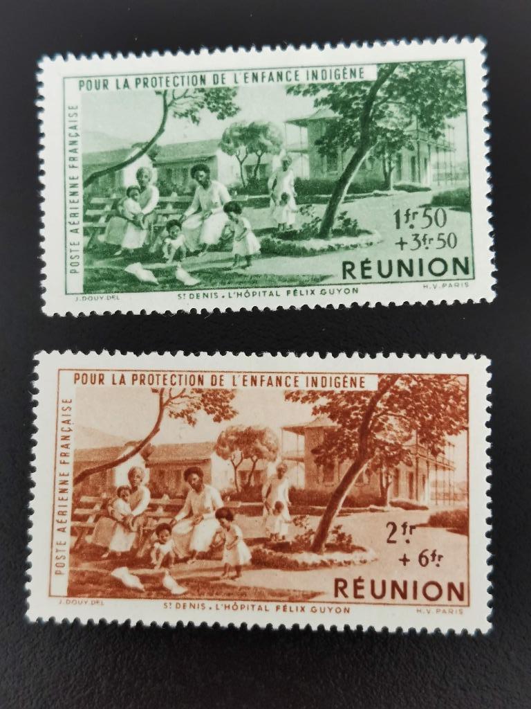 Réunion 1942 - fonds d'enfance - timbres avec surcharge  *, Enlèvement ou Envoi, Afrique du Sud, Non oblitéré