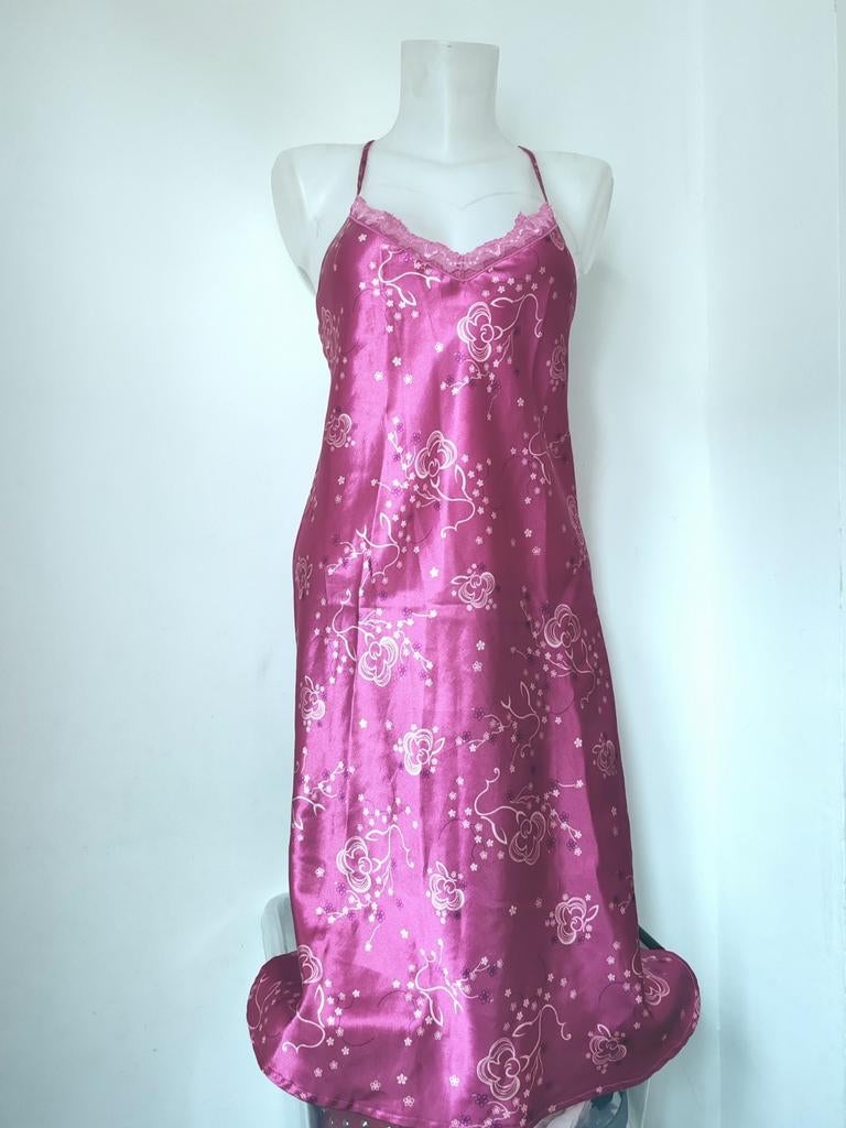 Nuisette en satin taille S, Enlèvement ou Envoi, Comme neuf