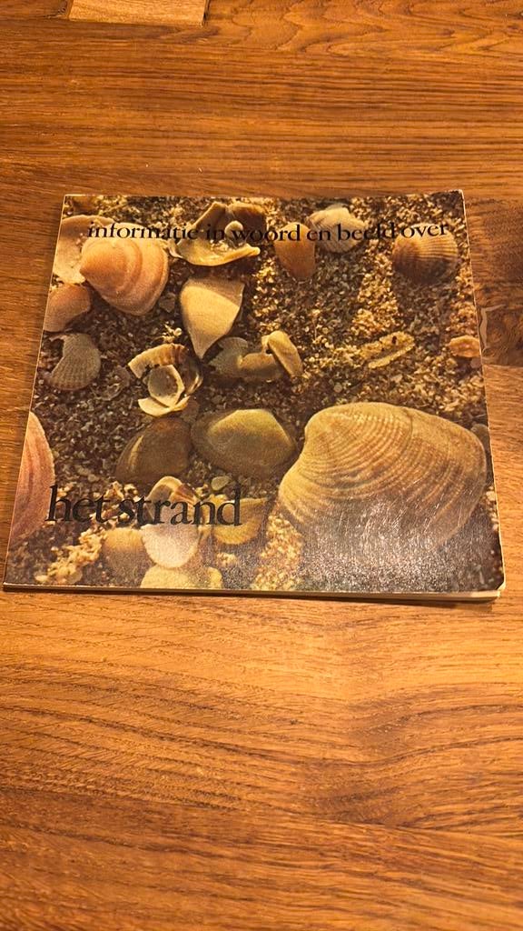 Informatie in woord en beeld over het strand (doos 37), Boeken, Natuur, Ophalen