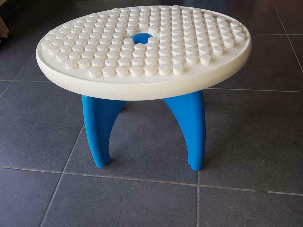 blokkentafel met heel veel blokjes, Ophalen, Zo goed als nieuw