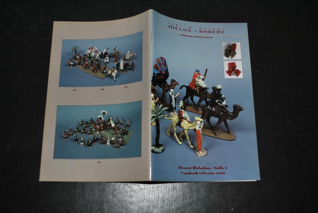 Catalogue vente ordres de chevalerie décorations insignes..., Collections, Enlèvement ou Envoi, Autres, Livre ou Revue