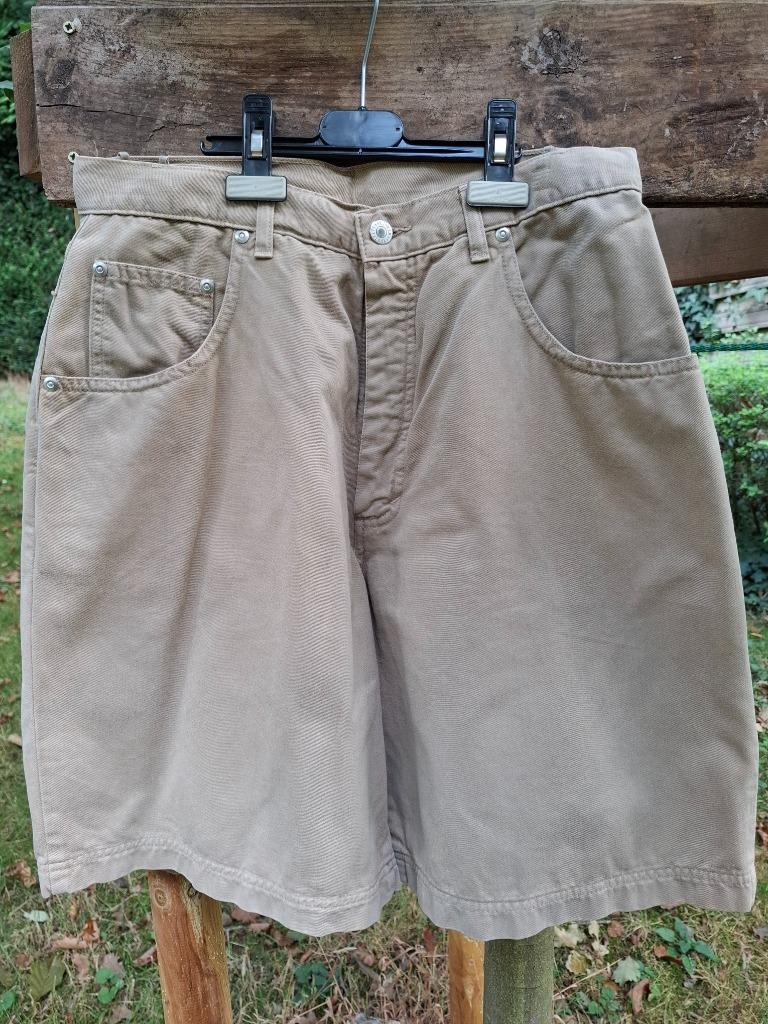Short femme T44, Vêtements | Femmes, Taille 42/44 (L), Autre, Enlèvement ou Envoi, Beige