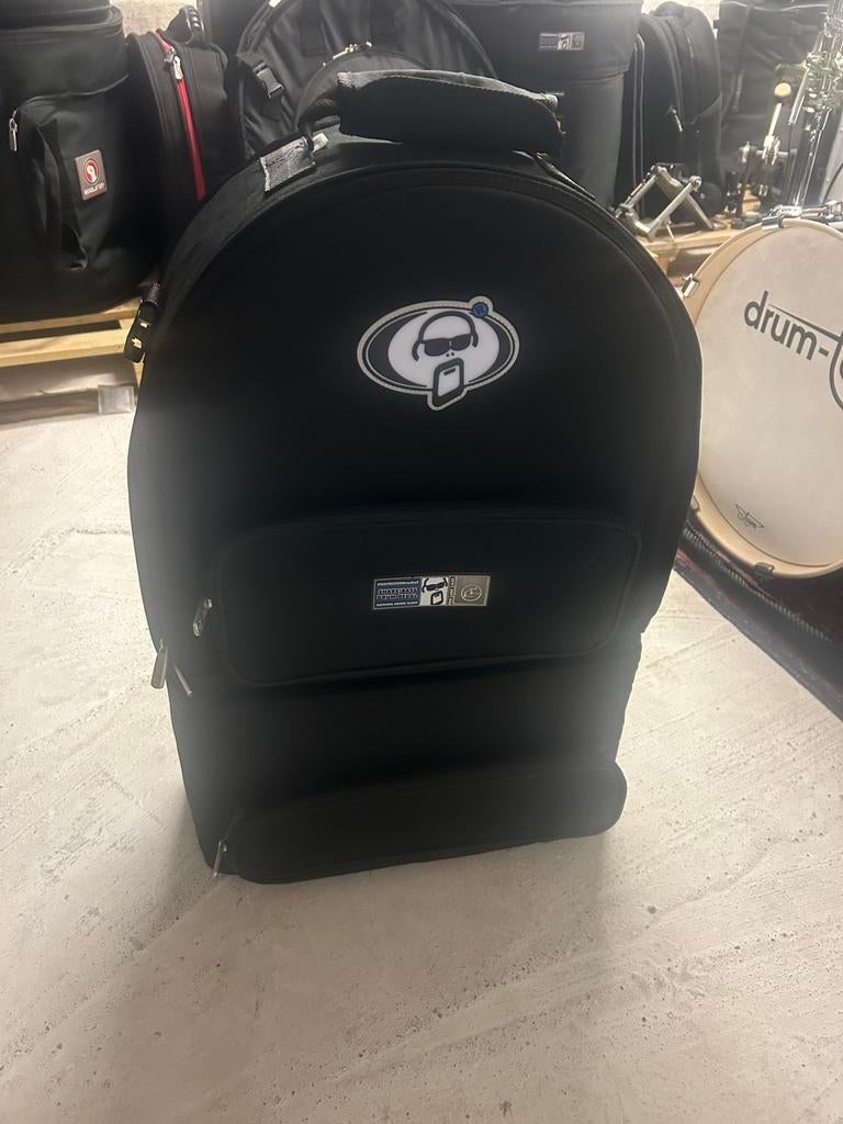 Snare en bass drum pedal rugzak, Muziek en Instrumenten, Ophalen, Zo goed als nieuw