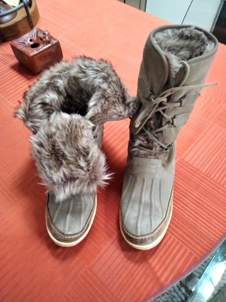Boots femme Le Coq Sportif taille 38. Doublée de fourrure., Enlèvement ou Envoi, Porté