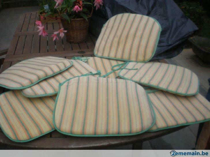 a saisir lot de 8 galettes de chaises a rafraichir 3gratuite, Maison & Meubles, Chaises, Utilisé