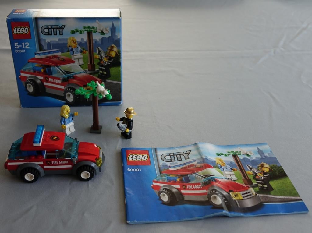 Lego City 60001/auto van de brandweercommandant, Kinderen en Baby's, Speelgoed | Duplo en Lego, Ophalen of Verzenden, Zo goed als nieuw