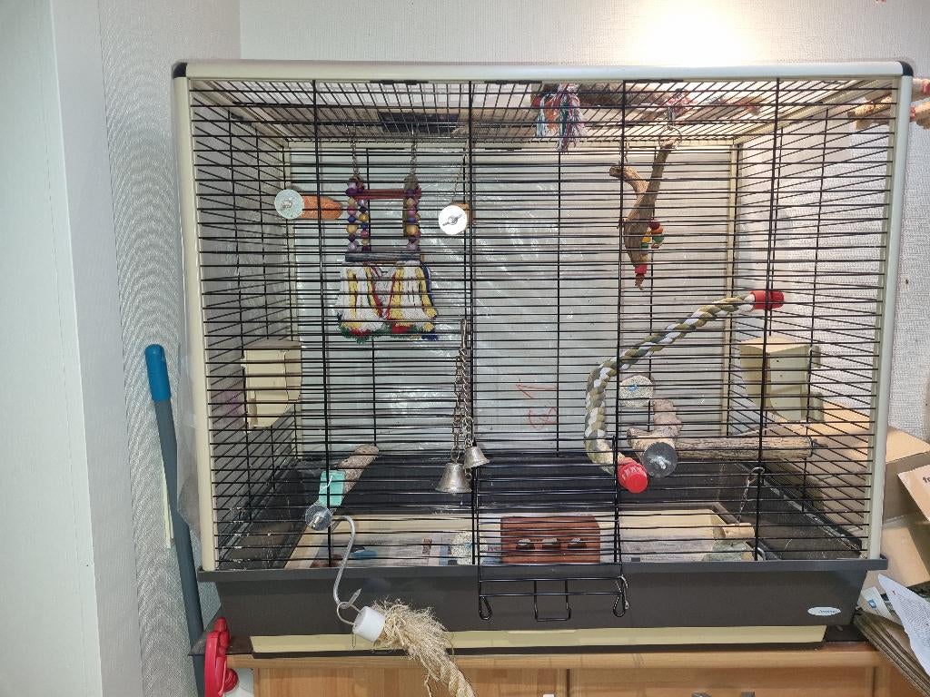 Ferplast grote vogelkooi piano 7 special, Dieren en Toebehoren, Ophalen, Gebruikt, Metaal, Vogelkooi