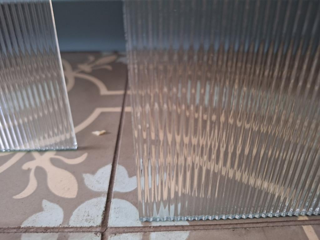 Figuurglas  nieuw, Ophalen