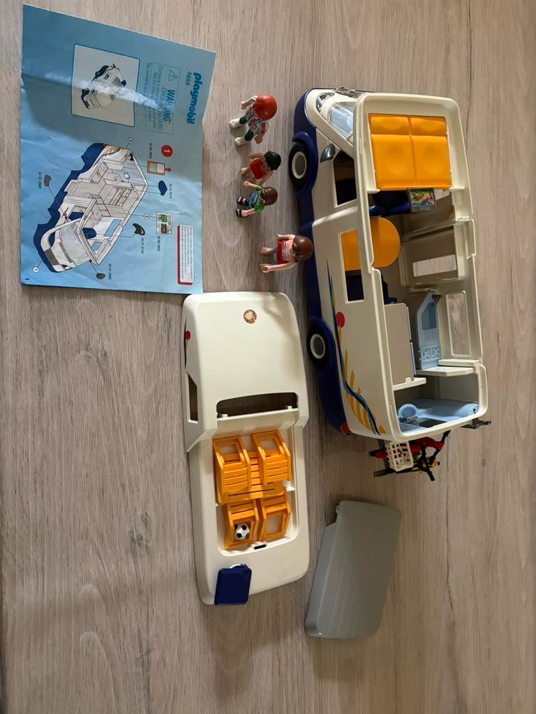 Grand Camping car familial  playmobil, Enfants & Bébés, Jouets | Playmobil, Enlèvement, Utilisé