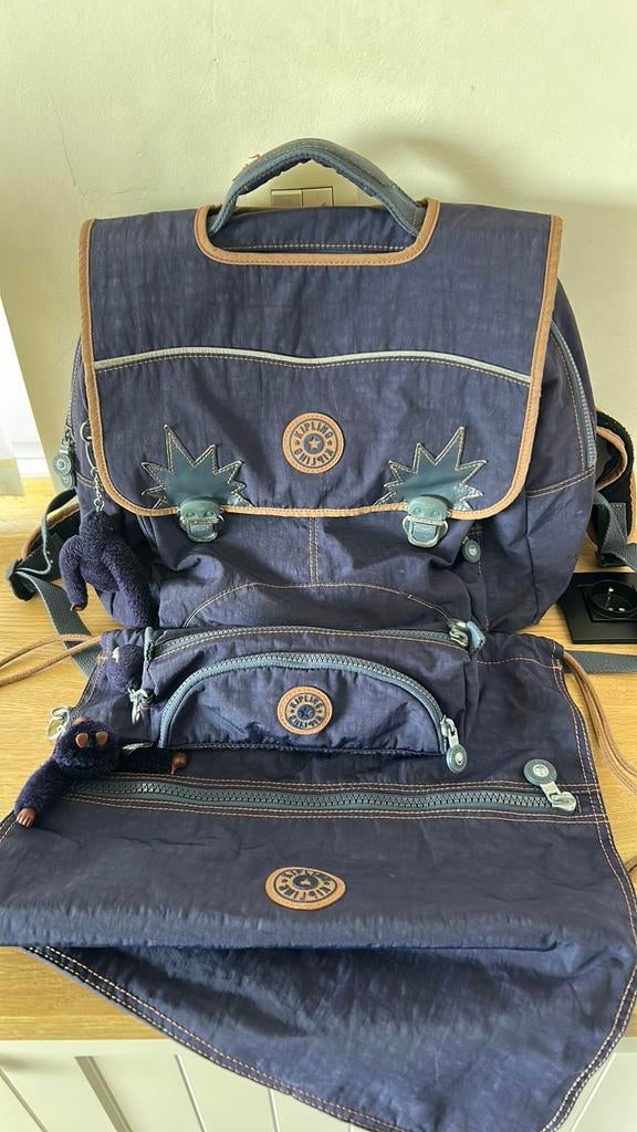 Cartable - trousse à crayons - sac de sport Kipling, Bijoux, Sacs & Beauté, Sacs | Cartables, Enlèvement ou Envoi, 30 à 40 cm