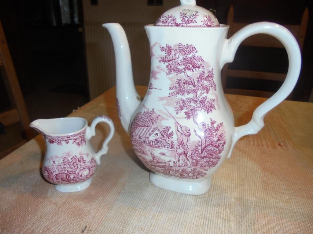 koffiepot en melkkannetje engels porcelein, Antiek en Kunst, Ophalen of Verzenden