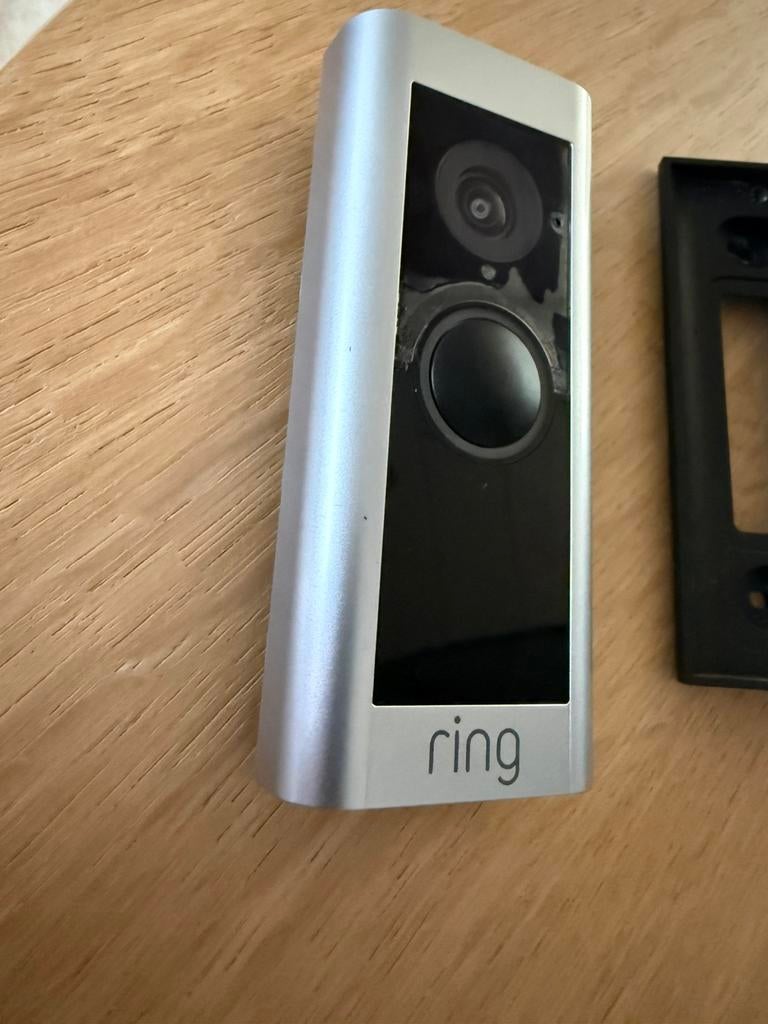 Ring deurbel, Ophalen, Zo goed als nieuw