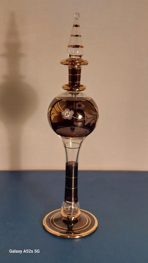 Prachtige groote Egyptische parfumfles., Verzamelen, Ophalen of Verzenden, Zo goed als nieuw, Parfumfles
